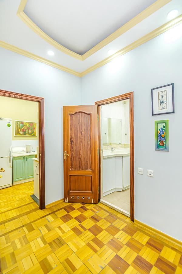 באקו Targovu Nizami Street 4 Room מראה חיצוני תמונה